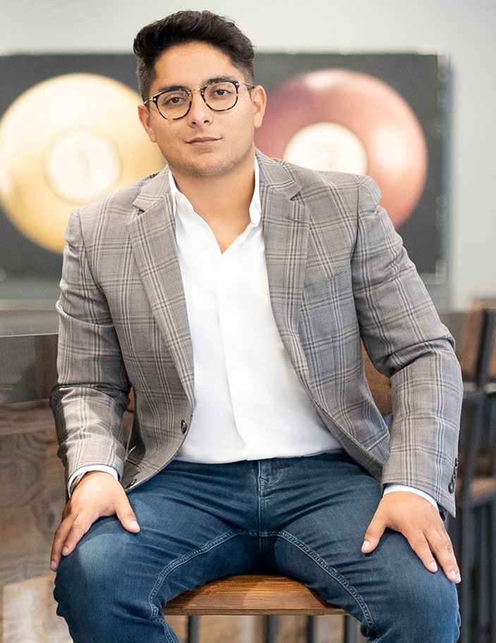 Listing agent David P. Roselló